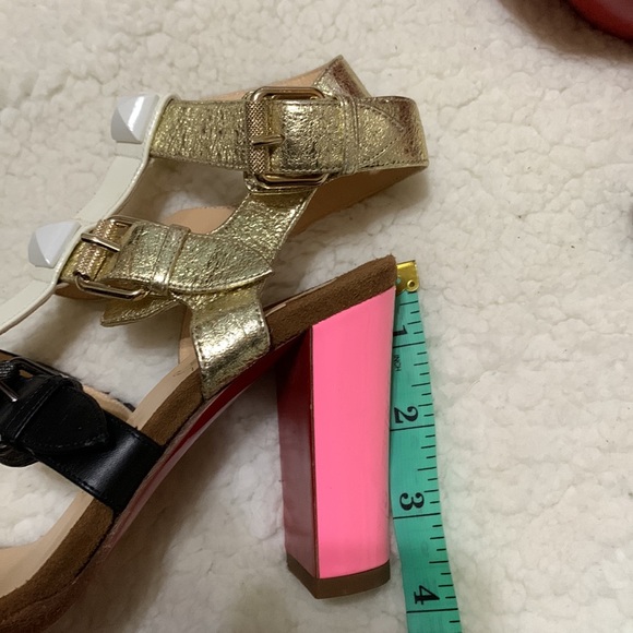 Christian Louboutin ‘Rockin Buckle Up’ - Picture 15 of 15